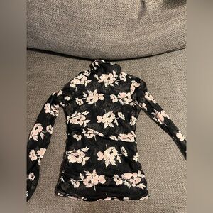Cinq à Sept Floral Turtleneck Top